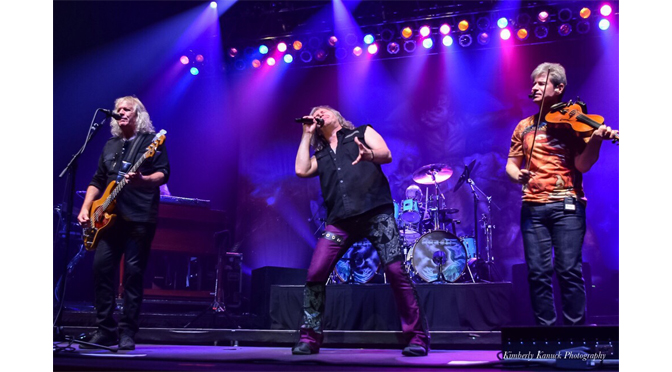 Sands Bethlehem Event Center: KANSAS May 27, 2017 – Photography: Kimberly Kanuck  / Review: Janel Spiegel