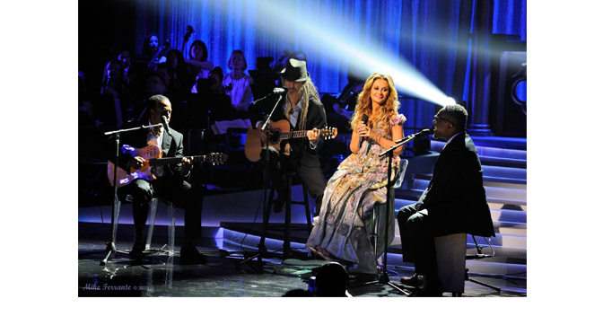 Giada Valenti paying tribute to iconic female singers