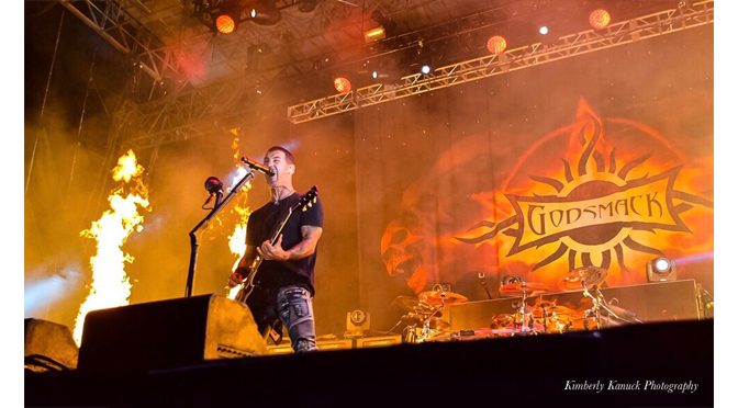 Photos from Godsmack w/ Another Day Dawns &  Like A Storm  at Musikfest 2017 – by: Kimberly Kanuck