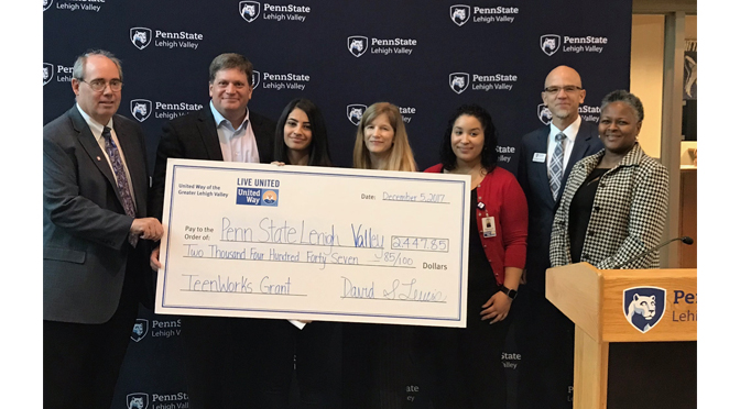 UWGLV TeenWorks™ Presents Grant to Local College and High School Students