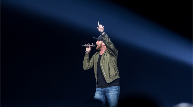 Cole Swindell, Chris Janson, and Lauren Alaina lit up the stage at the PPL Center – Photos by: John DelGrosso