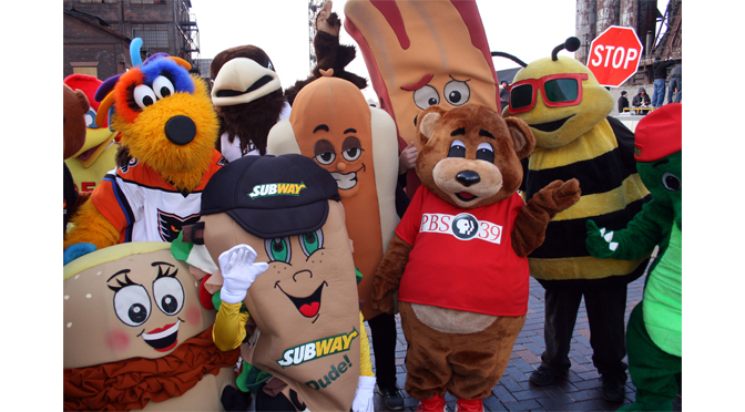 New Mascot Dash & Dine and Annual Easter Brunch Highlight Easter Weekend Activities at SteelStacks