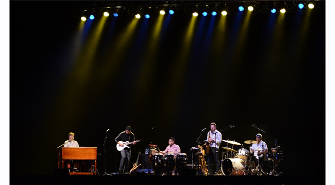 WINWOOD ROLLS WITH IT – by Diane Fleischman