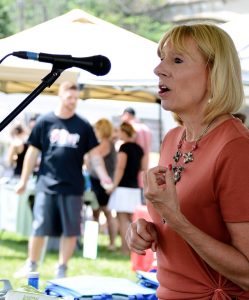 DSC_10Suzanne Ickes.