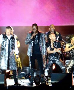 71B77702-55B1-4D3F-A92A-943F83773E3B