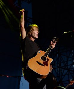 B545D3CB-C808-40D4-B87D-E07B9CD500EB