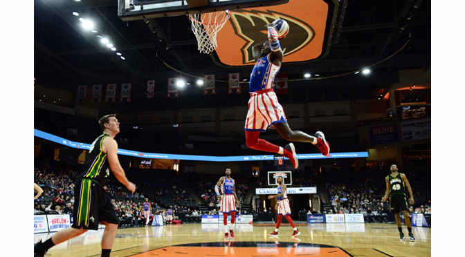 THE WORLD-FAMOUS HARLEM GLOBETROTTERS BROUGHT THEIR ONE OF A KIND BASKETBALL SKILLS AND SHOWMANSHIP TO THE PPL CENTER | Story & Photographs by Diane Fleischman