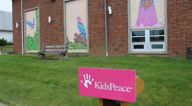 KidsPeace Dedicates Mural Project at Green Street Outpatient Clinic in Allentown, PA