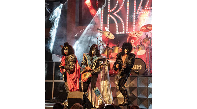 MR SPEED ROCKS AND ROLLS ALL NIGHT – Review & Photography by:  Diane Fleischman