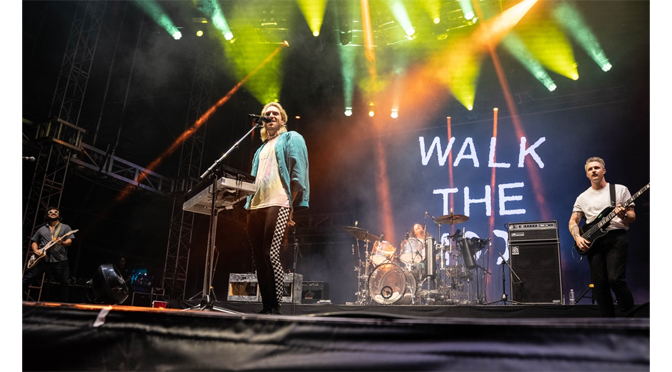 BIG BOUNCY DANCE BEATS FOR WALK THE MOON | Review & Photography By: Diane Fleischman