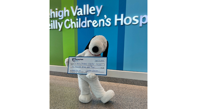 Dorney Park Cares Raises $10k for Lehigh Valley Reilly Children’s Hospital