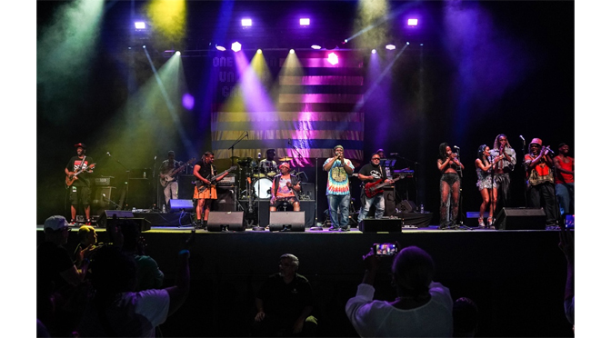 George Clinton & Parliament – Funkadelic  |  Review by Janel Spiegel & Photography by Diane Fleischman